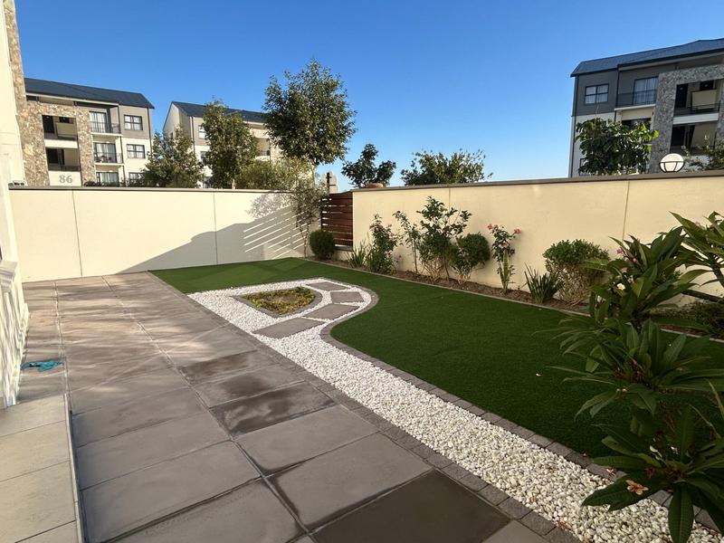 To Let 3 Bedroom Property for Rent in Sandown Western Cape